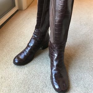 Crocodile stamped leather boots